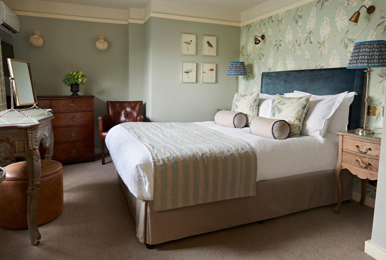 The Montagu Arms Hotel Beaulieu Eksteriør billede