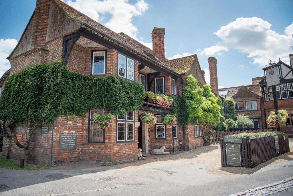 The Montagu Arms Hotel Beaulieu Eksteriør billede