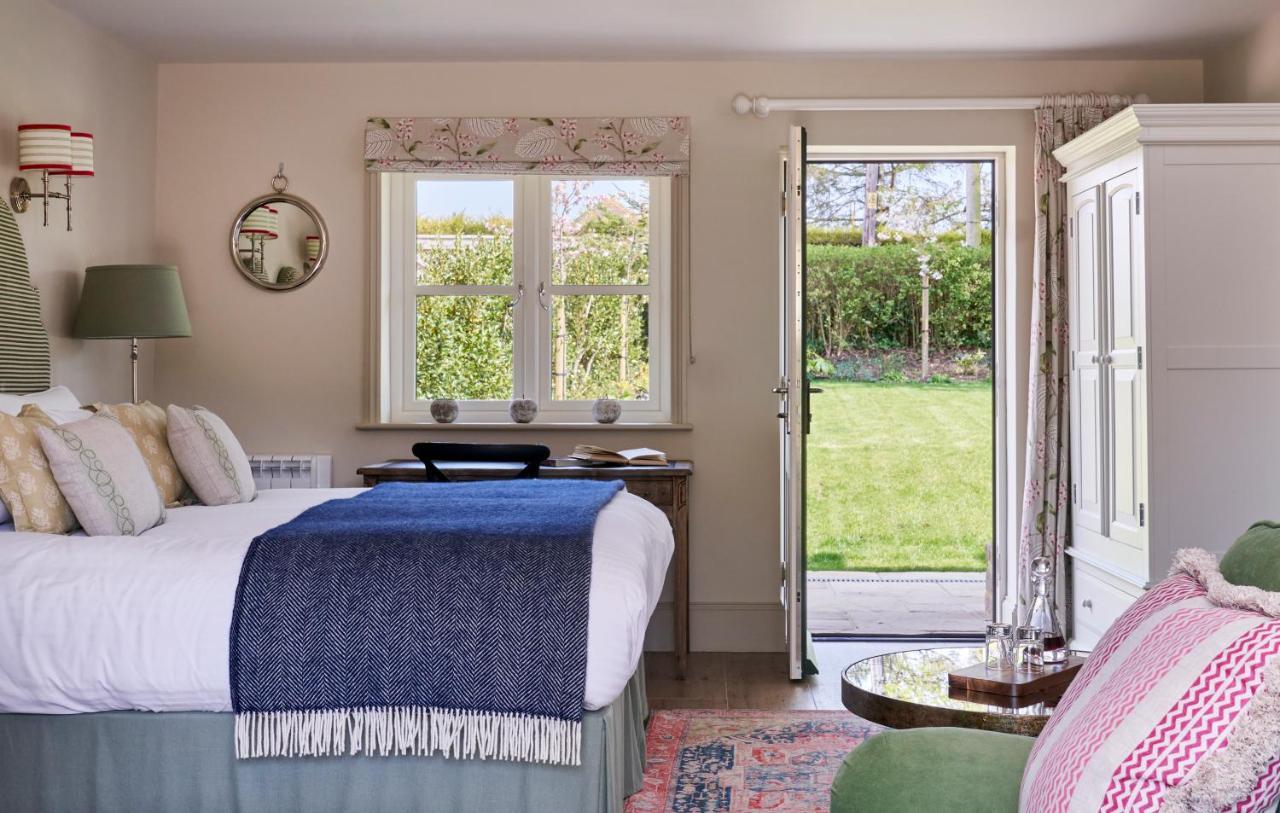 The Montagu Arms Hotel Beaulieu Eksteriør billede