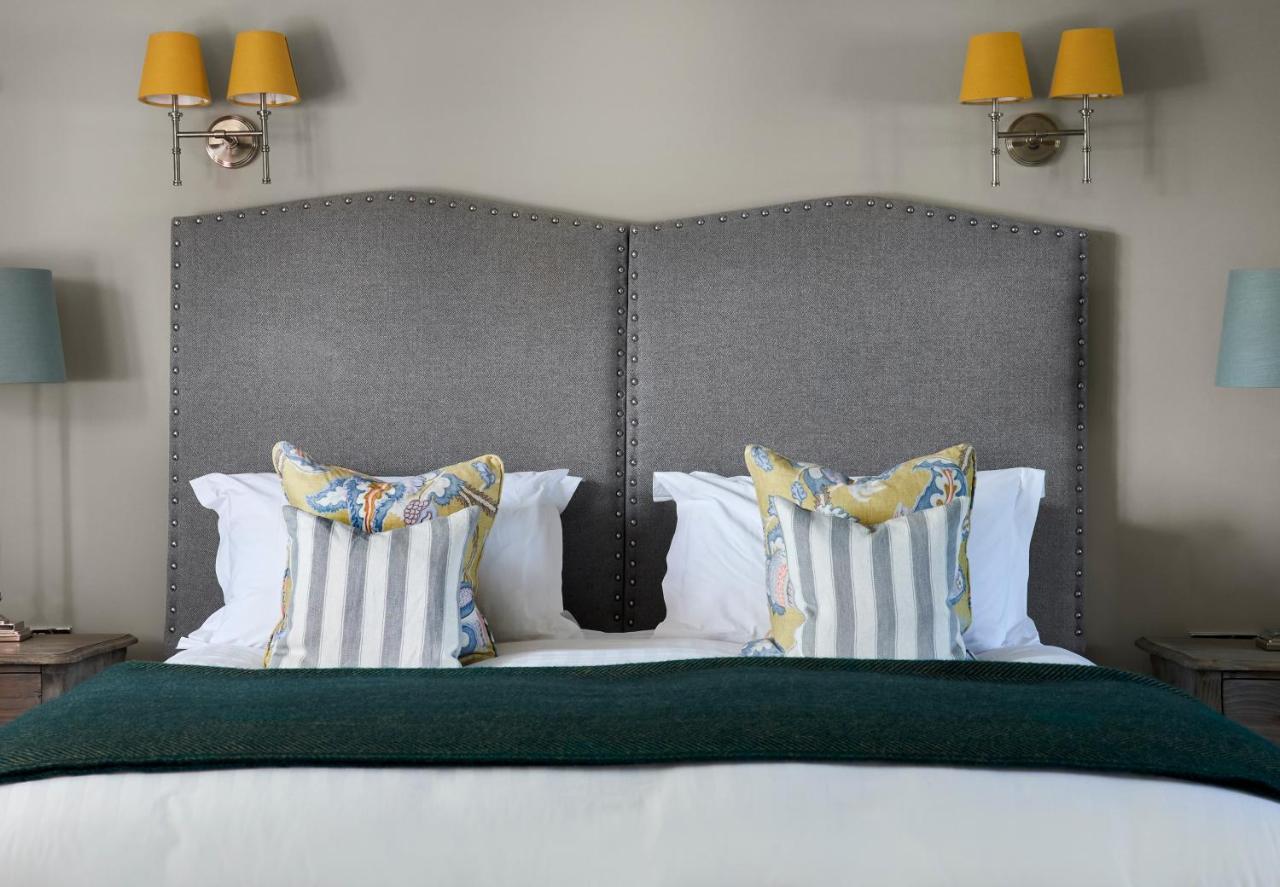 The Montagu Arms Hotel Beaulieu Eksteriør billede