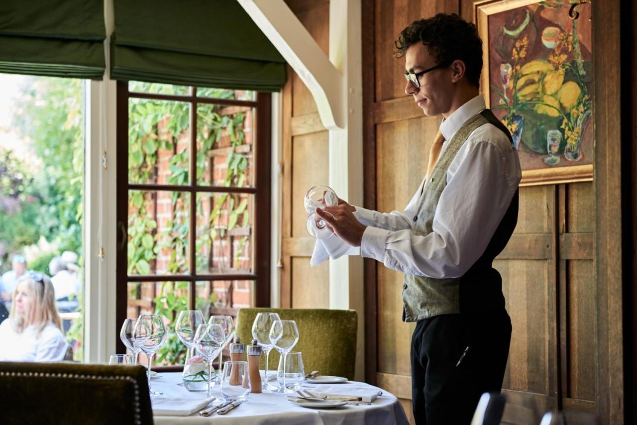 The Montagu Arms Hotel Beaulieu Eksteriør billede
