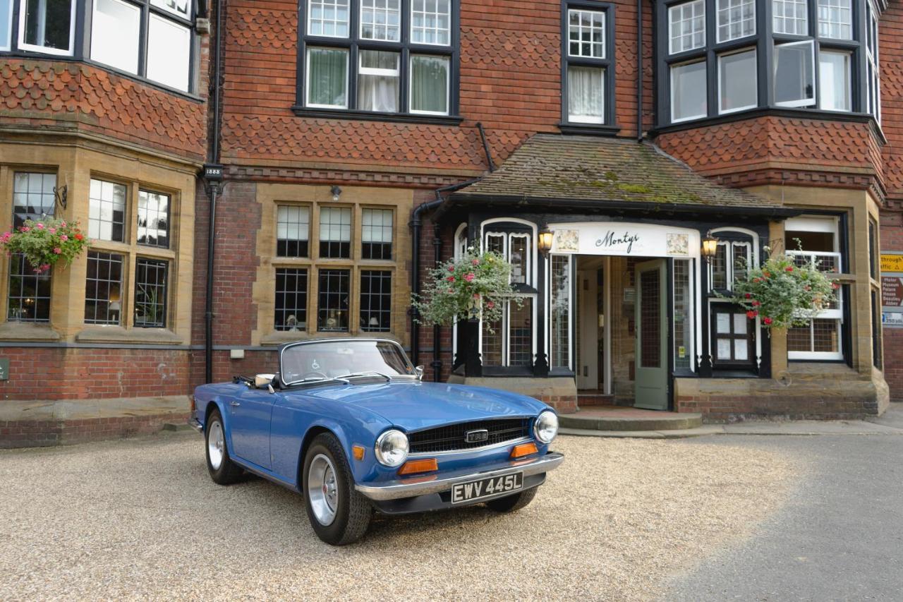 The Montagu Arms Hotel Beaulieu Eksteriør billede