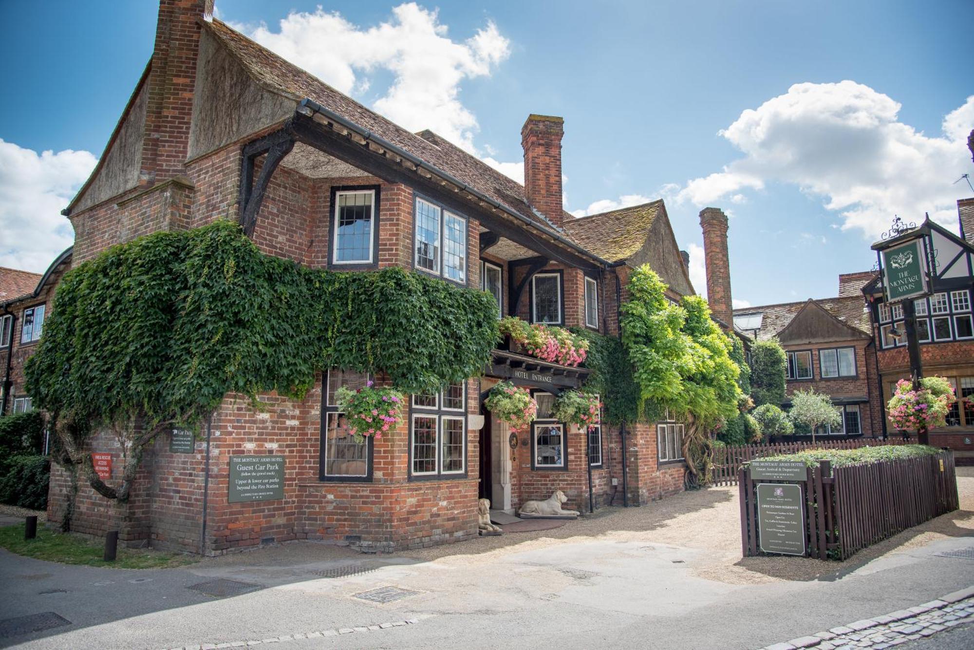 The Montagu Arms Hotel Beaulieu Eksteriør billede