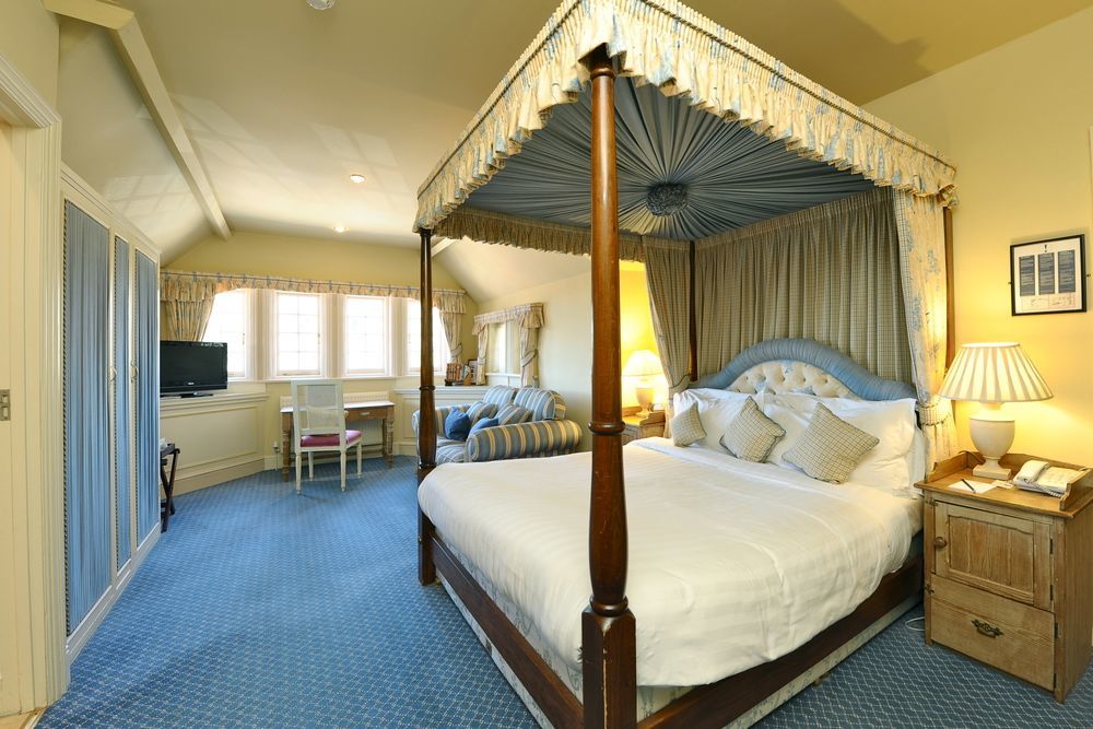 The Montagu Arms Hotel Beaulieu Eksteriør billede
